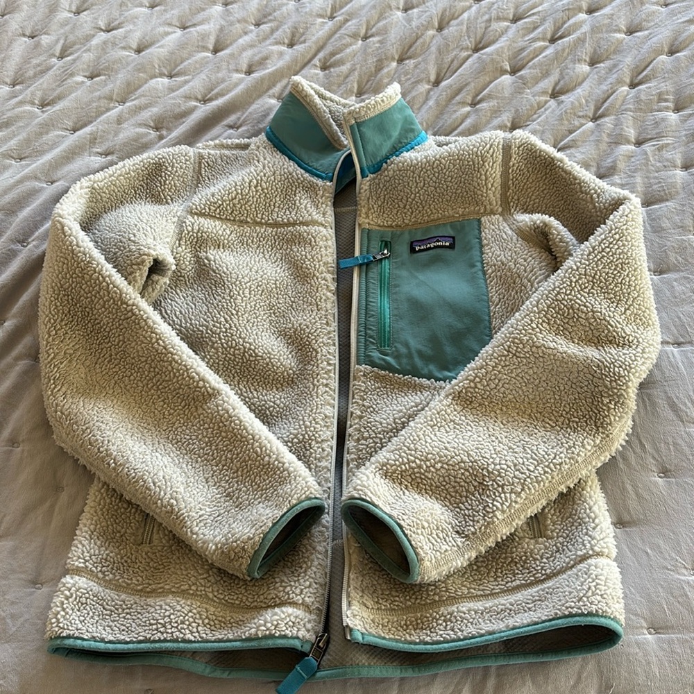 Patagonia sherpa fleece jacket